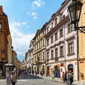 Royal Route Appartement Praag